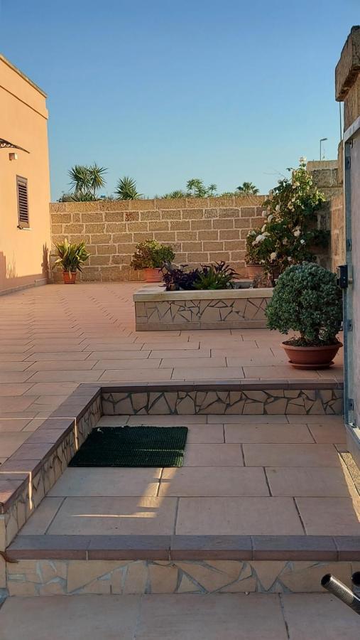 Oniro Specchia Bed & Breakfast Exterior photo